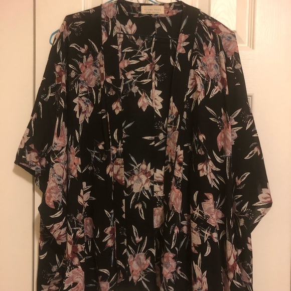 Azure Skies Fawkner Blouse - Picture 2 of 3